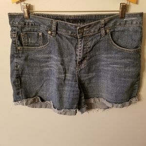 Zana Di Jean Shorts Cuffed Cut Offs size 14